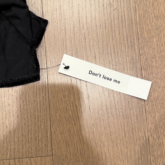 🆕 Reformation Brisbane velvet dress - Picture 8 of 9